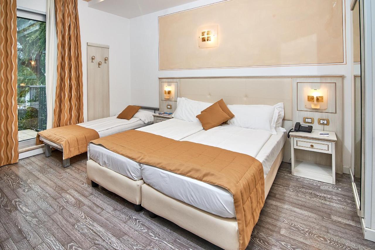 Hotel Lido Blu - Surf & Bike Torbole Sul Garda Bagian luar foto